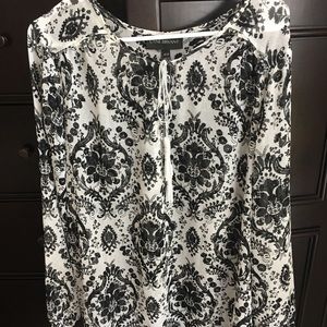 18/20 Lane Bryant - sheer black & white blouse